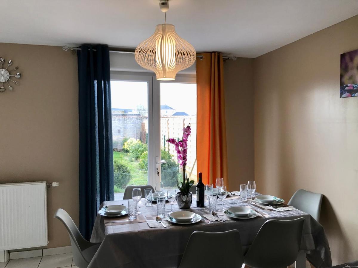Agreable Maison Proche Gare Avec Parking Gratuit Ле-Ман Экстерьер фото